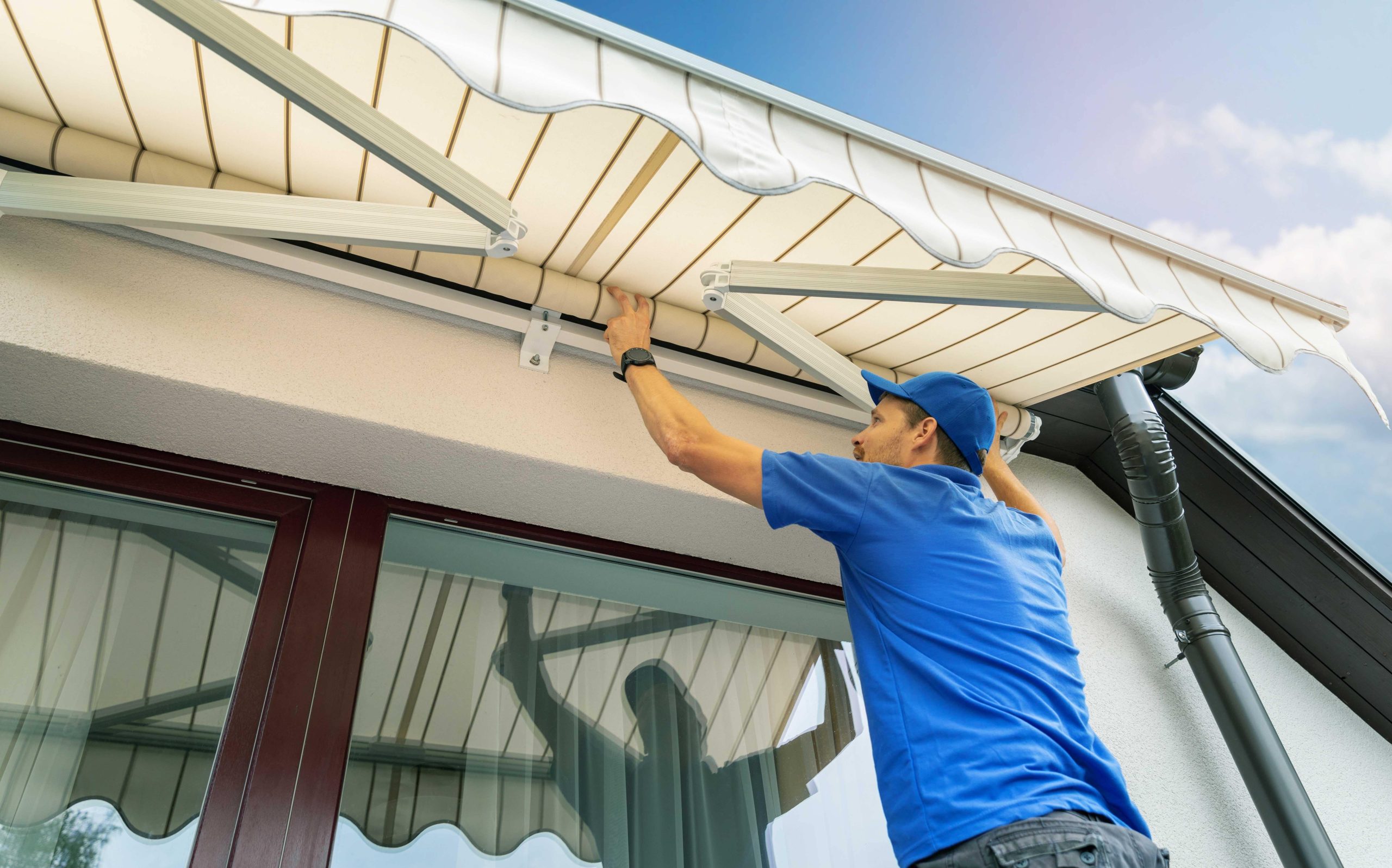 Syracuse local awning installers